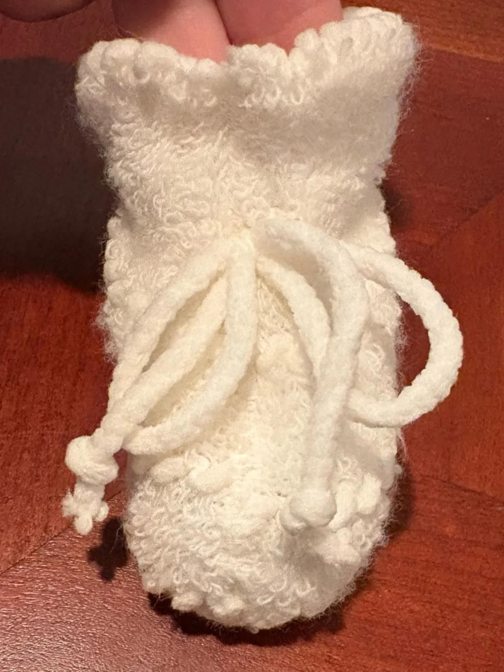 NWT VINTAGE 1970’s Off-White Baby Booties with Original Box, Size 0-3 mo